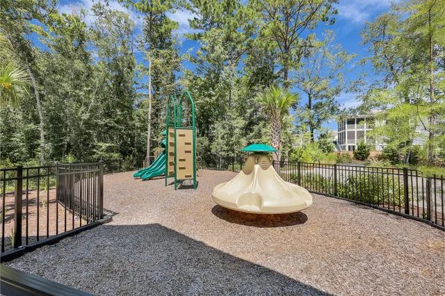 $799,000 | 218 Port Tack Drive, Charleston, SC 29492