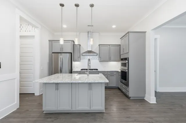 $799,000 | 218 Port Tack Drive, Charleston, SC 29492