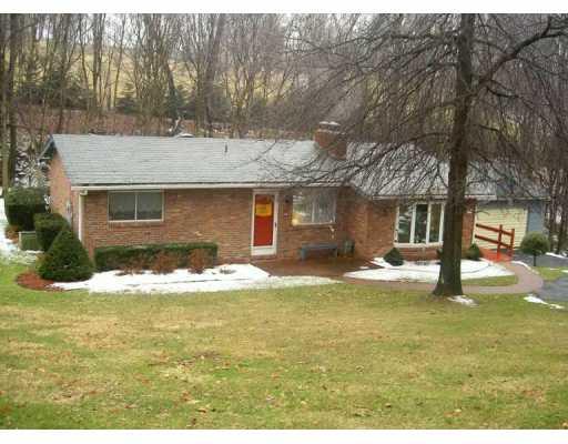 181 East Brewster Road Butler, PA 16001 - Photo 1 of 1 Exterior Front.