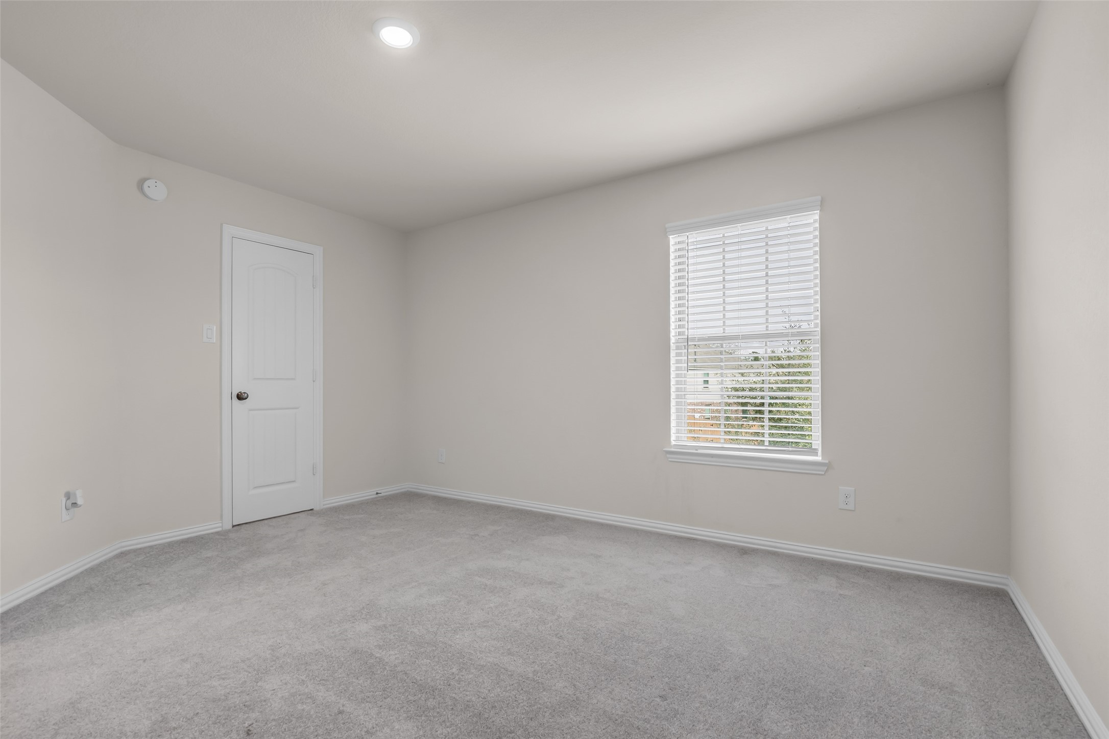 28130 Aspen Horizon Drive Spring, TX 77386 - Photo 29 of 39 an empty room with a window