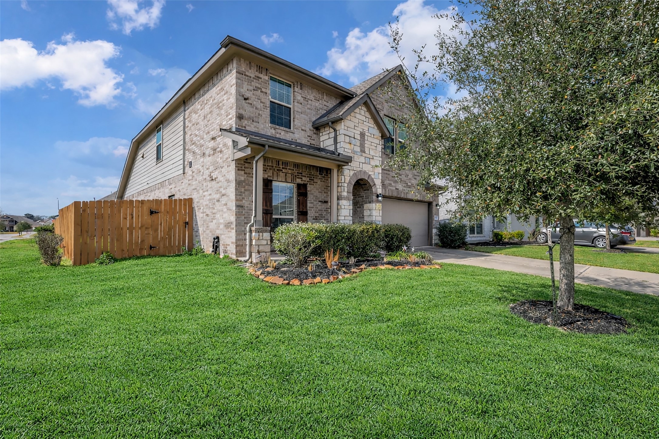 28130 Aspen Horizon Drive Spring, TX 77386 - Photo 34 of 39 a view of a house with backyard and garden