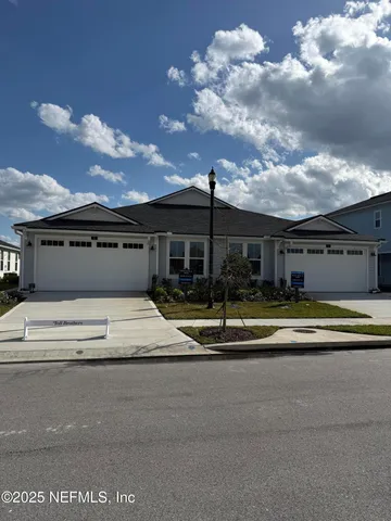 $380,000 | 5 Wimbledon Way, Palm Coast, FL 32164