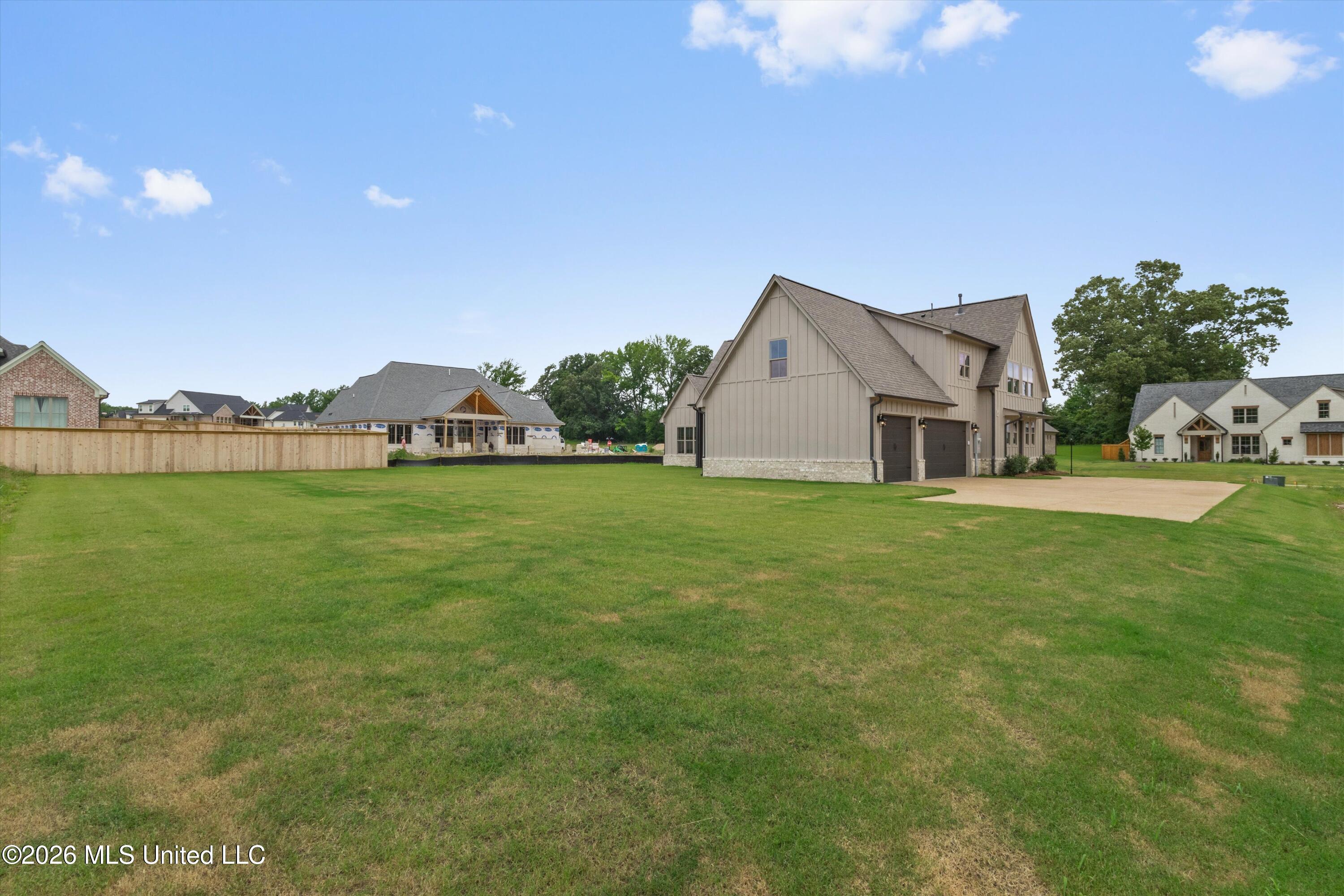 5381 Grayson Way Hernando, MS 38632 - Photo 38 of 43 Backyard a