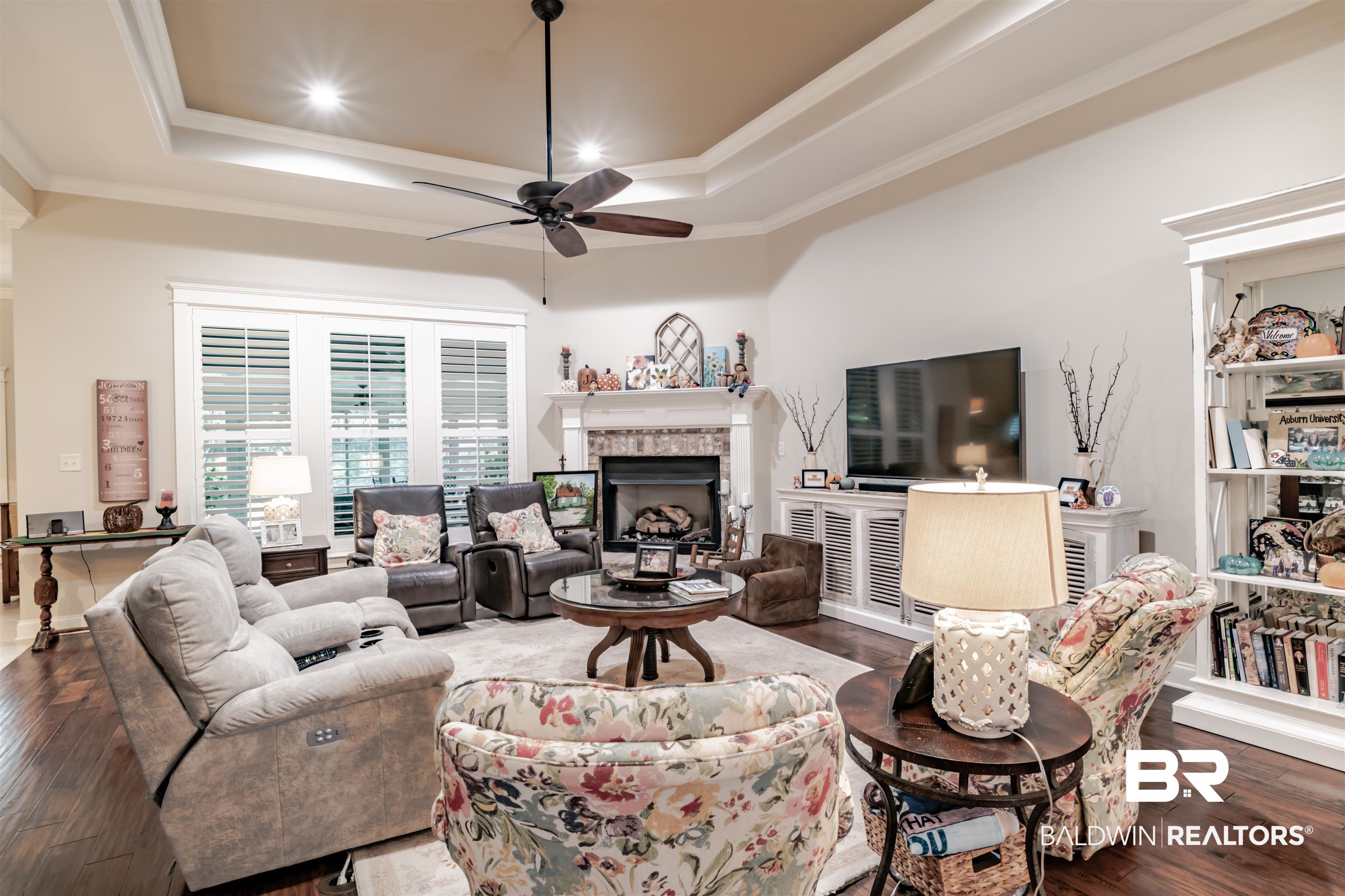 620 Theakston Street Fairhope, AL 36532 - Photo 3 of 40
