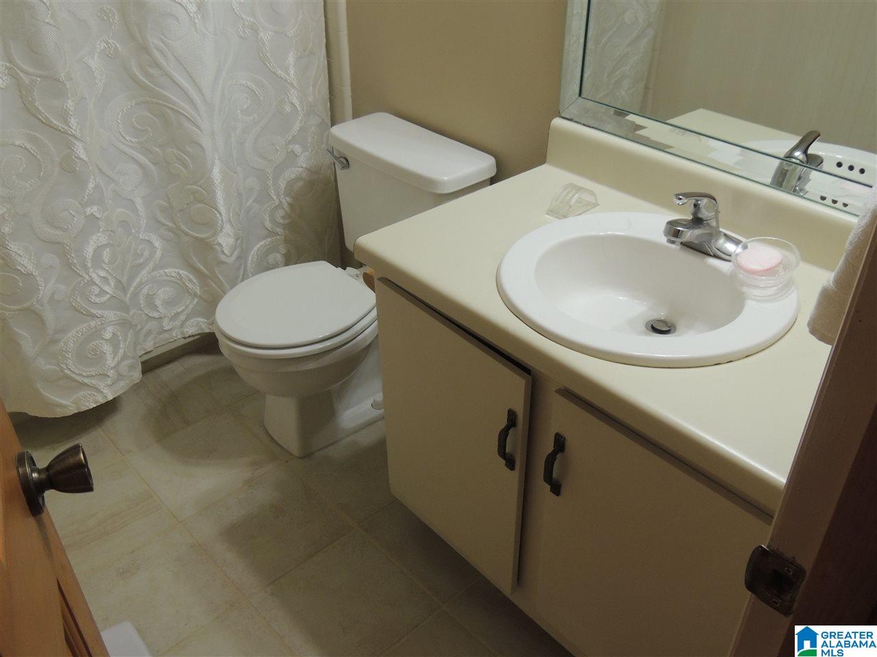 3228 Greendale Road Birmingham, AL 35243 - Photo 17 of 24