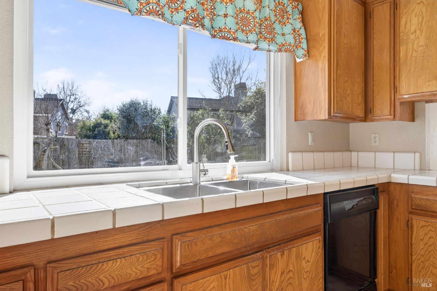 2492 Plum Meadow Court Santa Rosa, CA 95404 - Photo 23 of 61