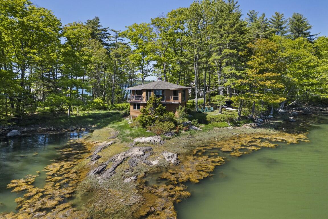 42 Delano Road Boothbay, ME 04571 - Photo 2 of 39