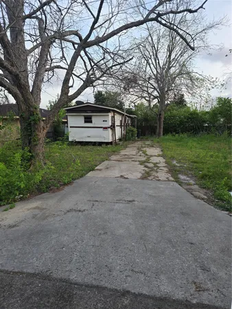 $59,950 | 428 1/2 North Carolina Street, Houston, TX 77029