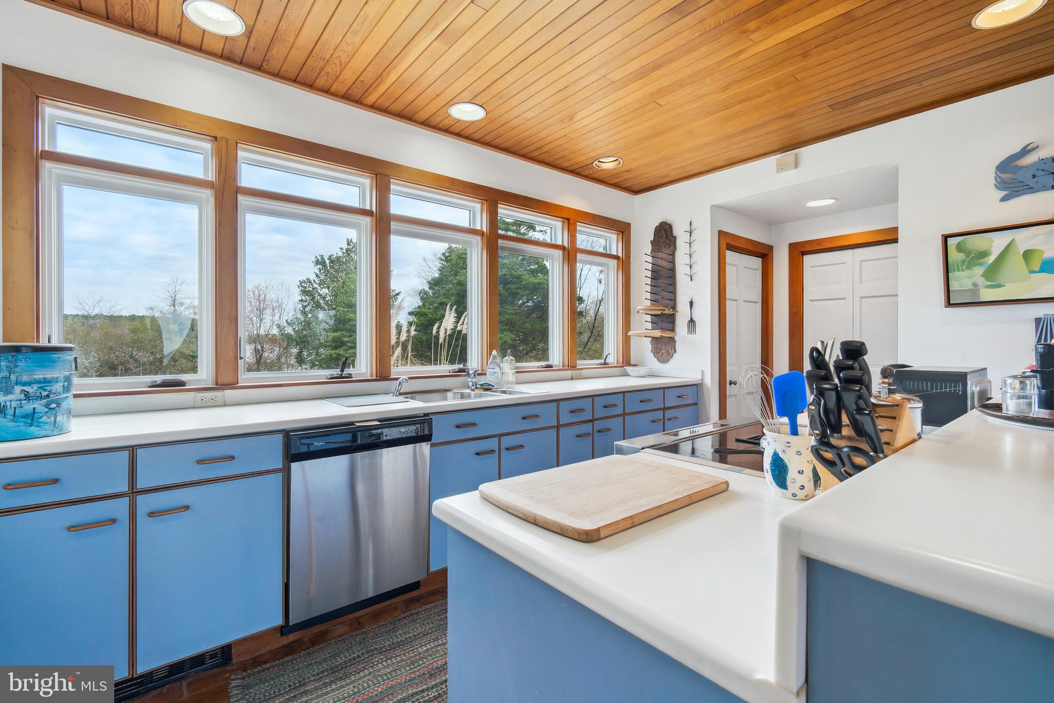 26319 Chanticleer Road Oxford, MD 21654 - Photo 24 of 55 a view of a kitchen with sink and microwave