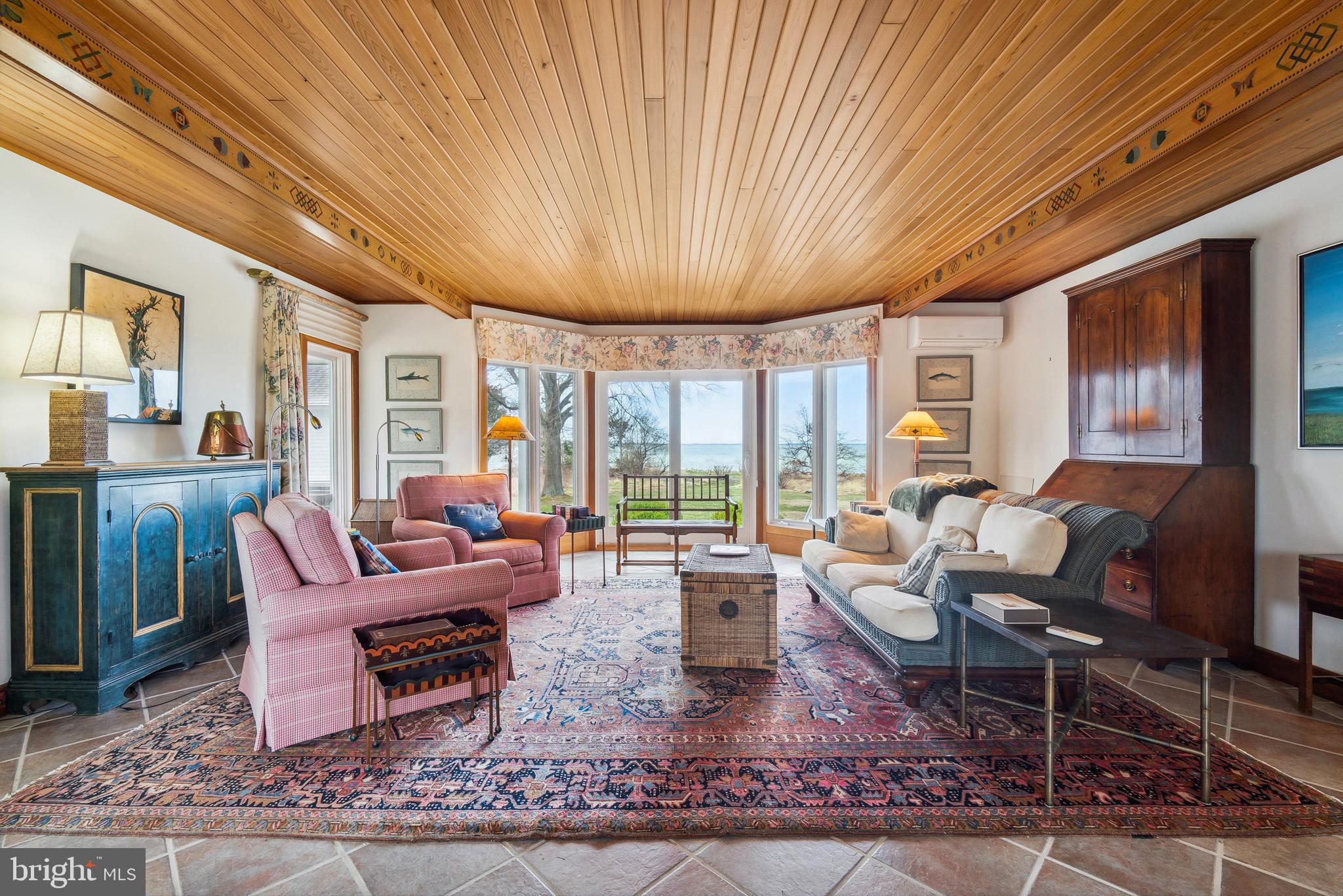 26319 Chanticleer Road Oxford, MD 21654 - Photo 36 of 55 a living room with furniture and a large window