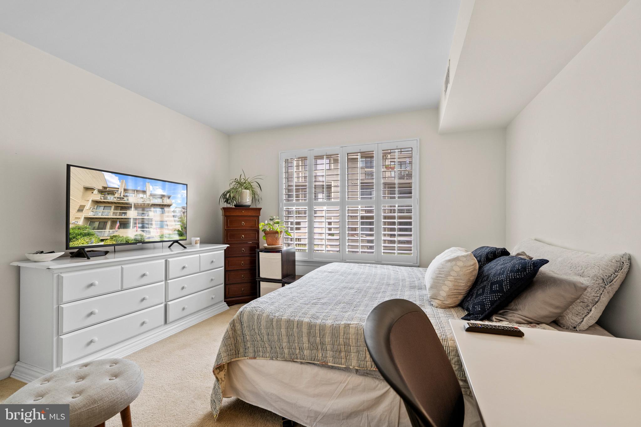 11234 Harbor Court, Unit 11234 Reston, VA 20191 - Photo 15 of 50