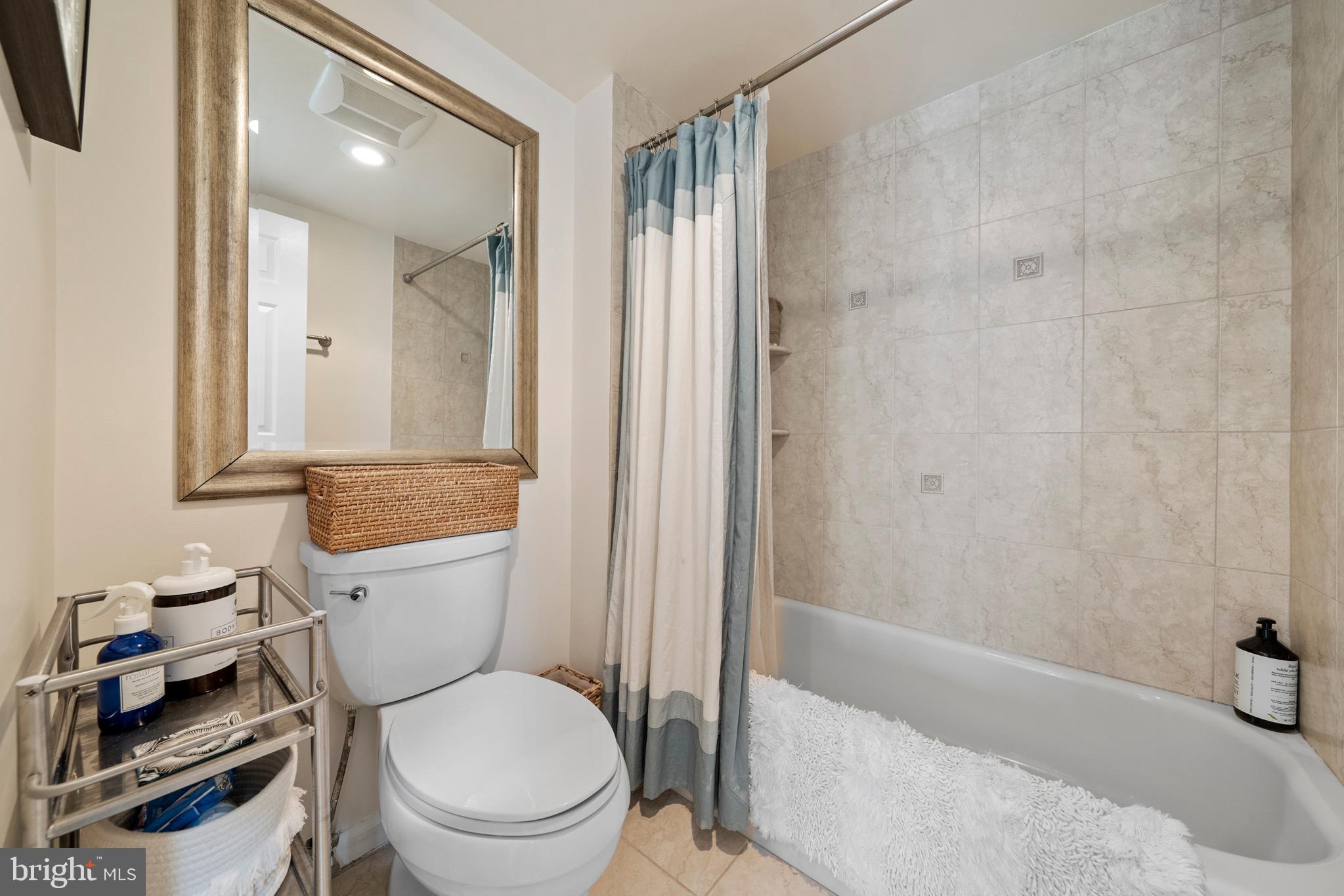 11234 Harbor Court, Unit 11234 Reston, VA 20191 - Photo 18 of 50