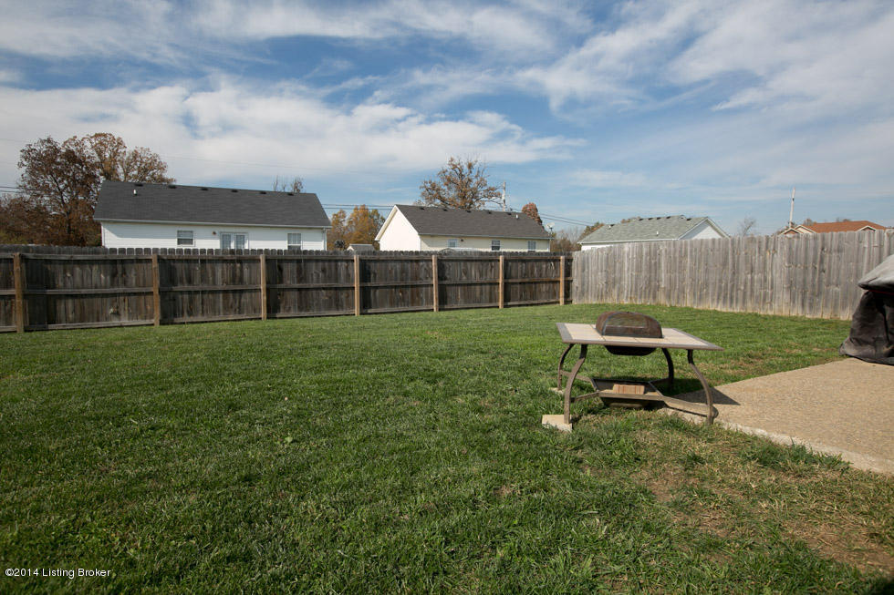 135 Madison Rae Boulevard Shepherdsville, KY 40165 - Photo 17 of 18 17