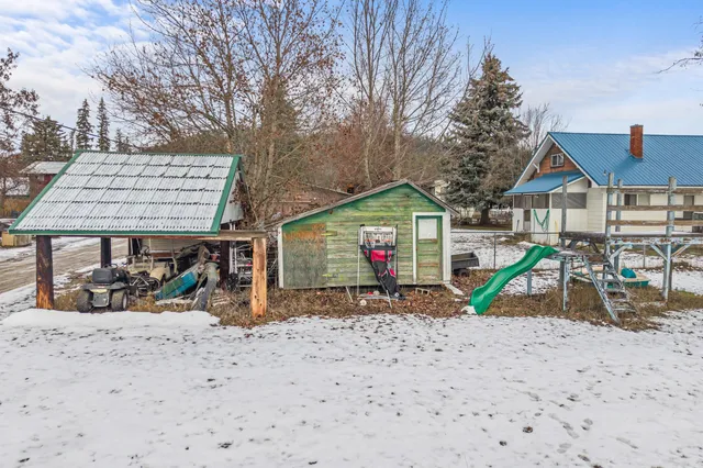 $289,900 | 116 North 7th Avenue, Ione, WA 99139