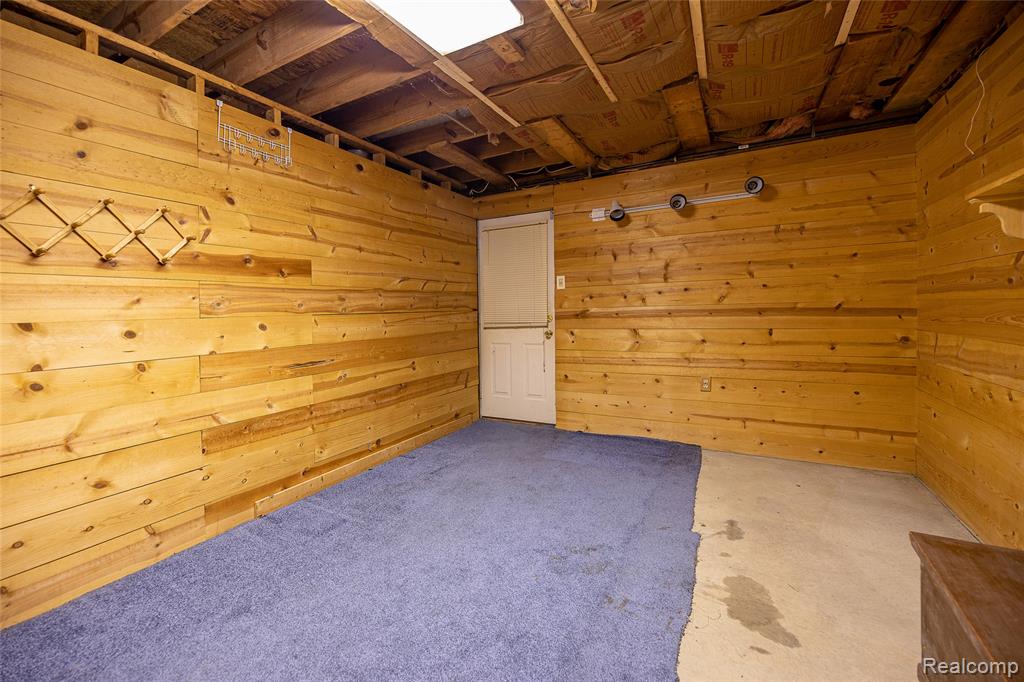 6855 Lyons Road Imlay City, MI 48444 - Photo 43 of 50