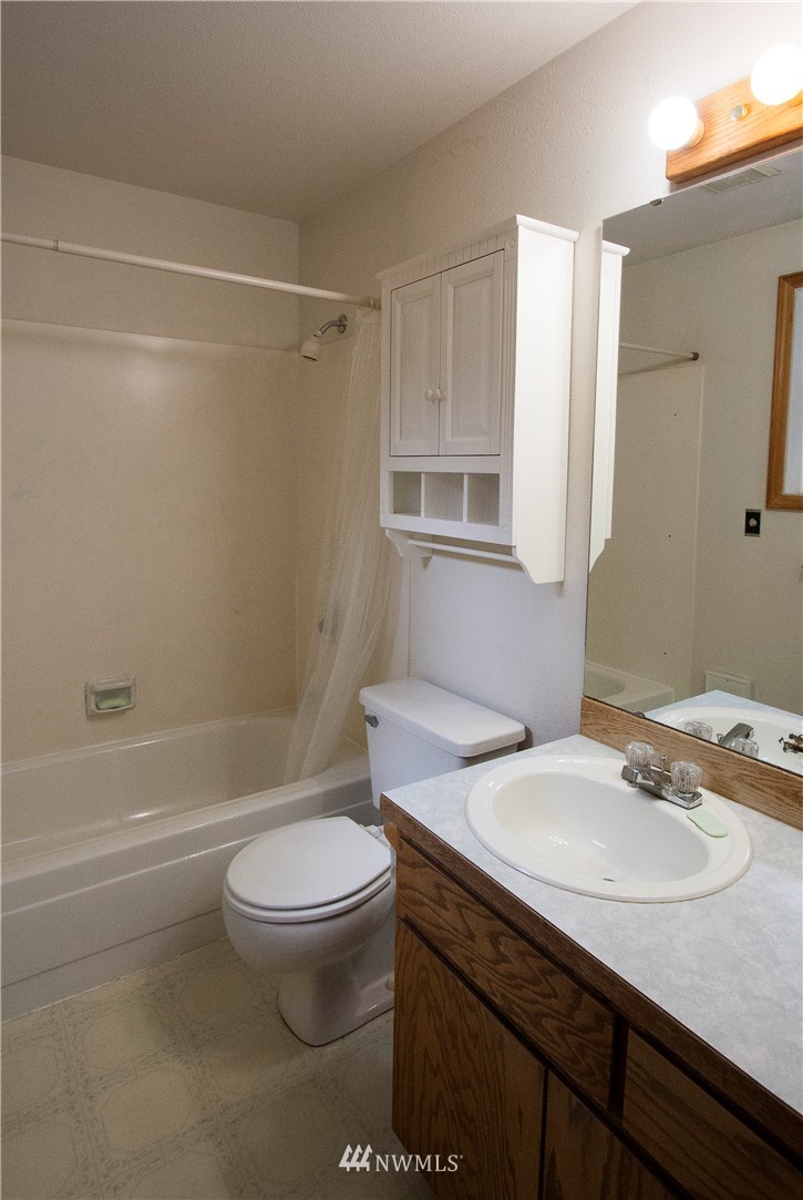 6 199th Place Southeast Bothell, WA 98012 - Photo 7 of 21