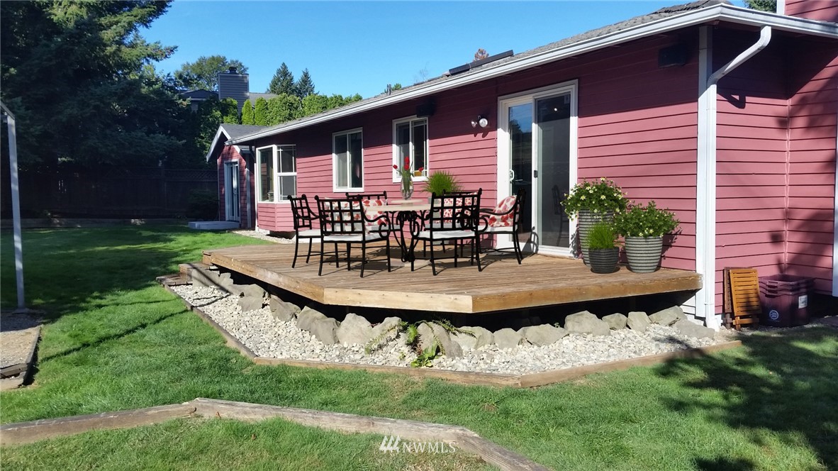 6 199th Place Southeast Bothell, WA 98012 - Photo 10 of 21
