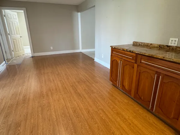 $4,000 | 2180 Northwest 93rd Avenue, Pembroke Pines, FL 33024