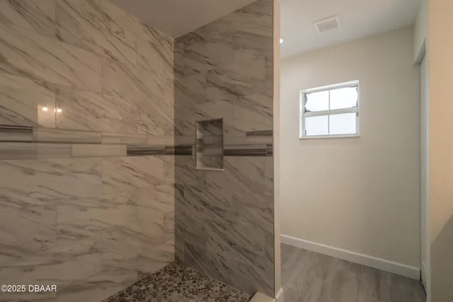 $3,000 | 1431 Victory Palm Drive, Edgewater, FL 32132