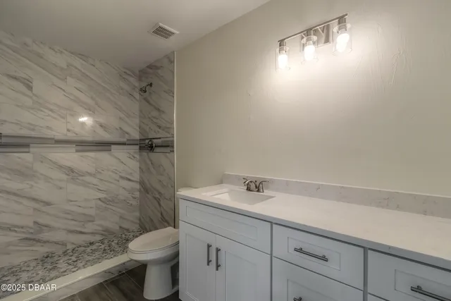 $3,000 | 1431 Victory Palm Drive, Edgewater, FL 32132