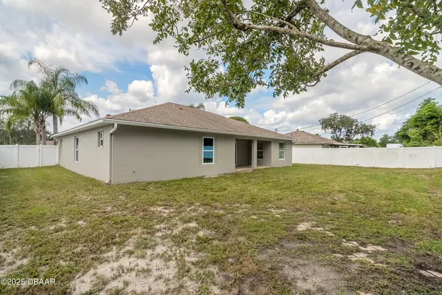 $3,000 | 1431 Victory Palm Drive, Edgewater, FL 32132