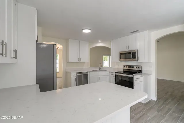 $3,000 | 1431 Victory Palm Drive, Edgewater, FL 32132