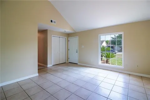 $209,000 | 732 Lafayette Drive, Laplace, LA 70068