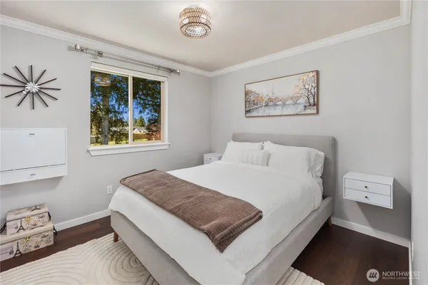 $1,195,000 | 1003 Shelton Avenue Northeast, Renton, WA 98056