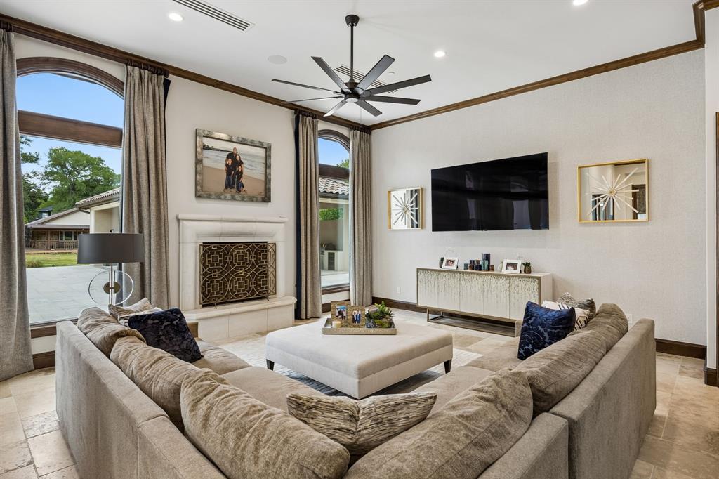 1609 Cheek-Sparger Road Colleyville, TX 76034 - Photo 13 of 40 Warm Family Room overlooking the Pool Area