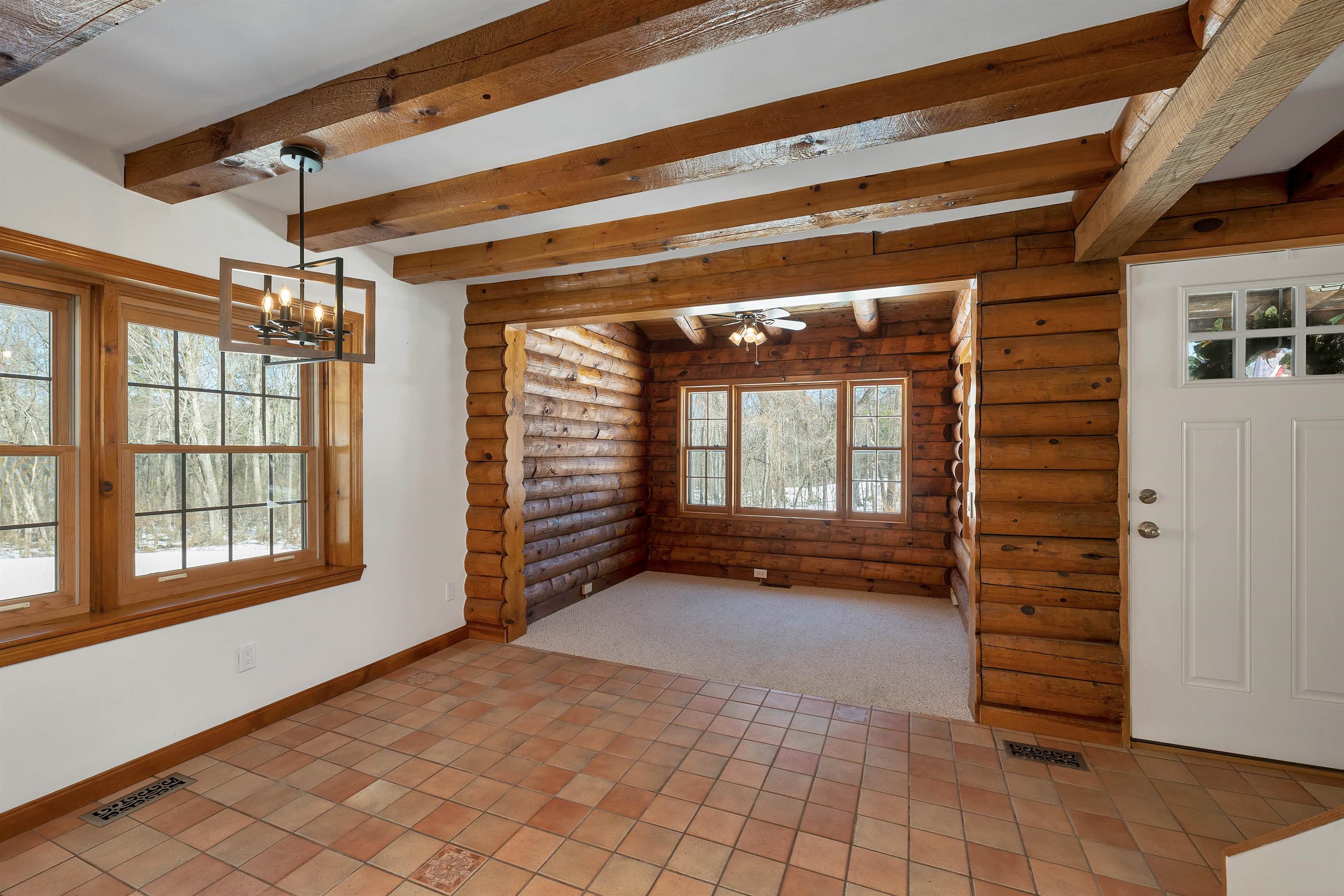 124 Hovey Road Londonderry, NH 03053 - Photo 12 of 60 Gallery Image 12