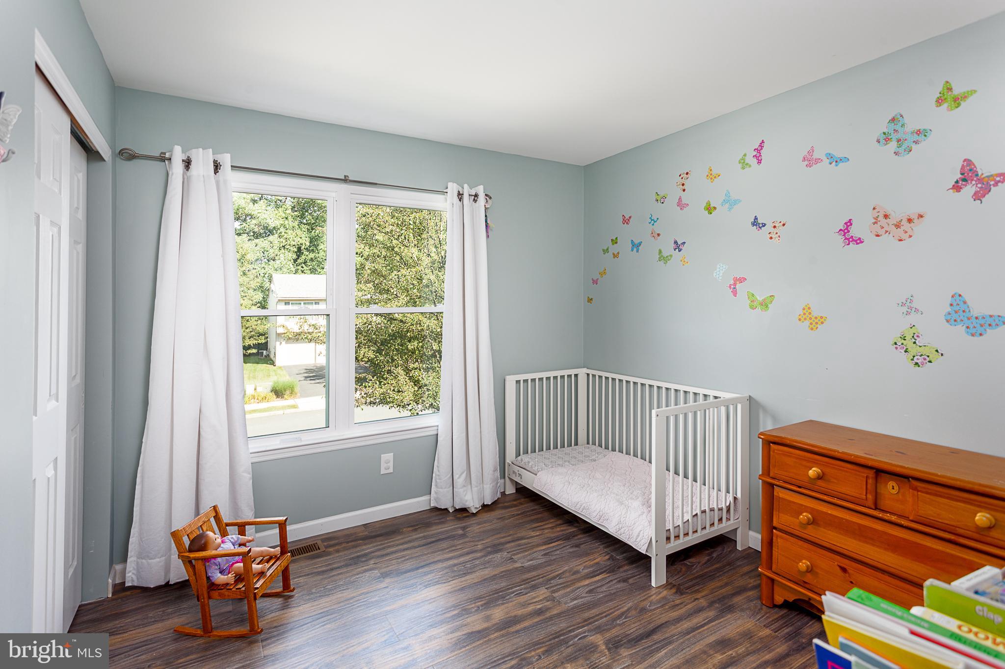 4346 Hillside Road Reading, PA 19606 - Photo 17 of 42 BEDROOM 3