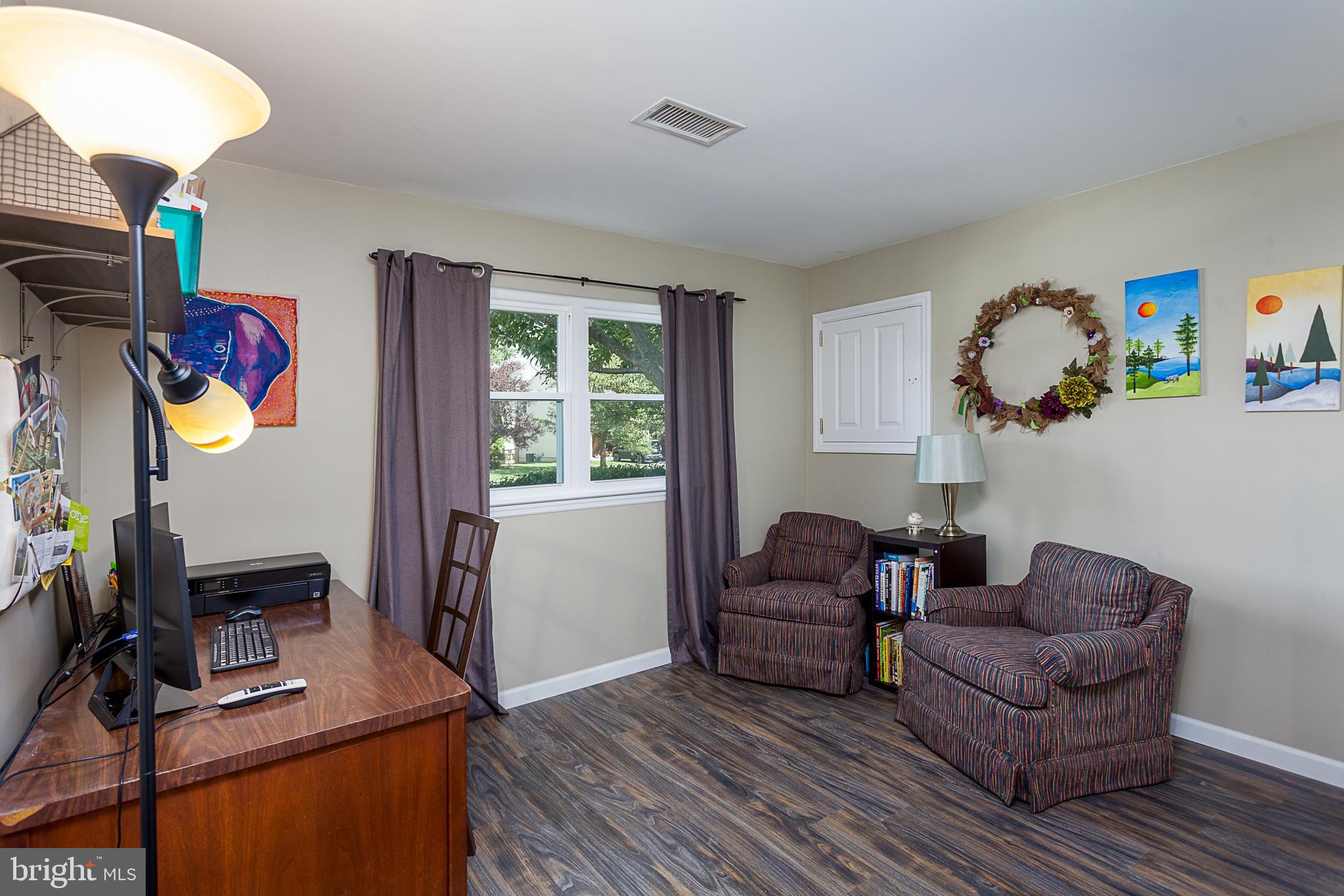 4346 Hillside Road Reading, PA 19606 - Photo 21 of 42 LOWER LEVEL BONUS ROOM/OFFICE