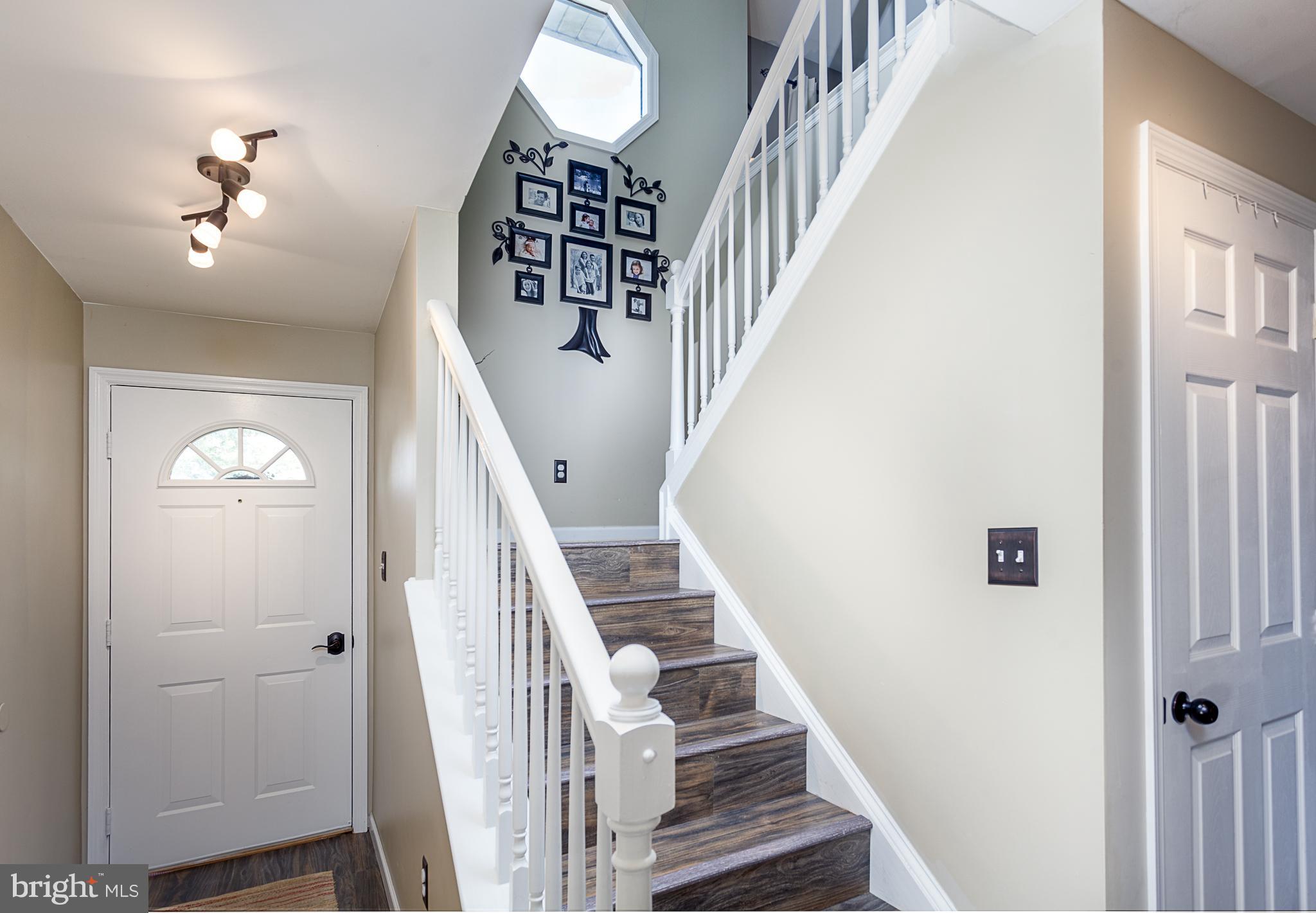 4346 Hillside Road Reading, PA 19606 - Photo 5 of 42 STAIRS
