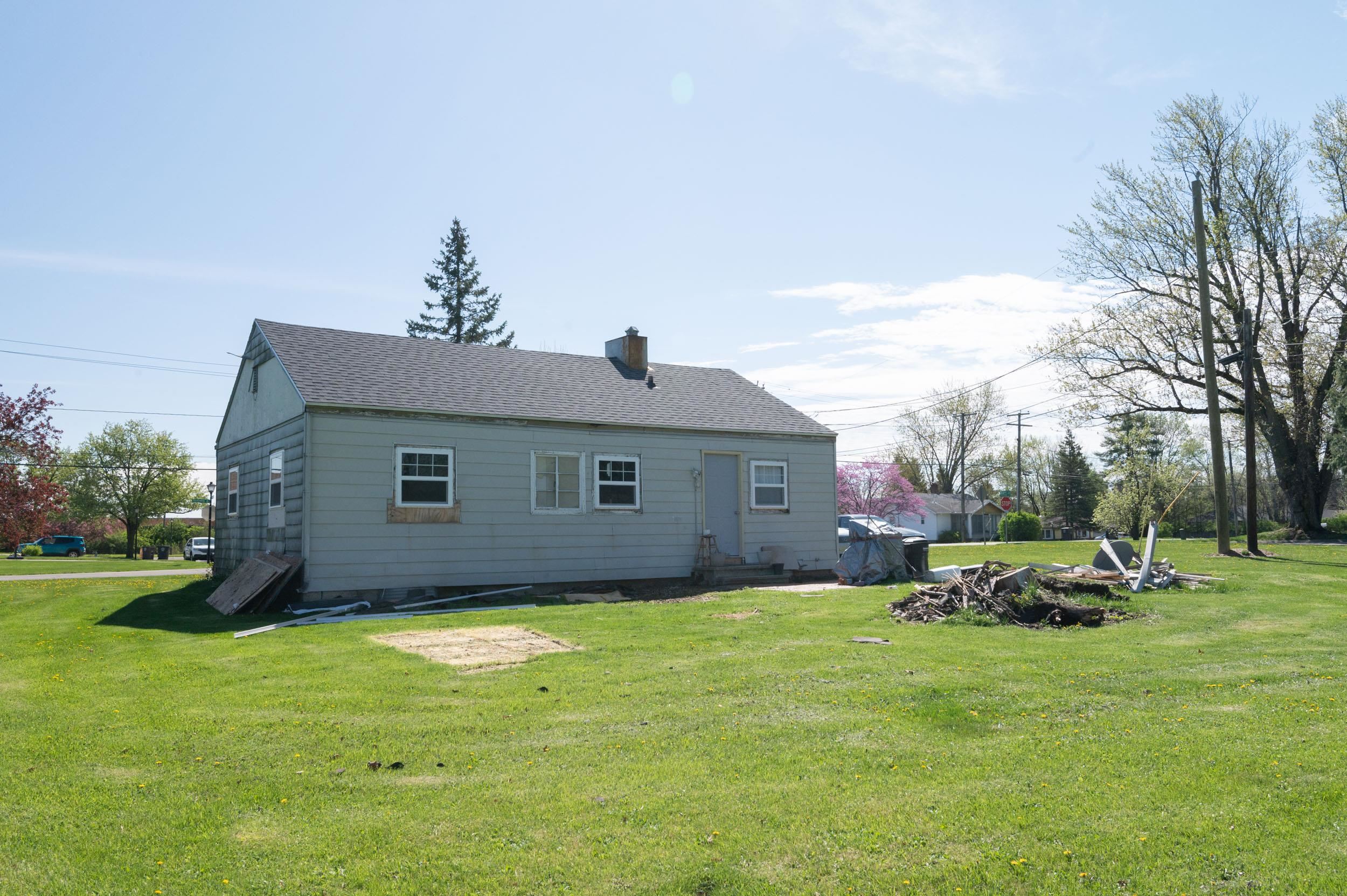 1406 Reckeweg Road Fort Wayne, IN 46804 - Photo 12 of 36