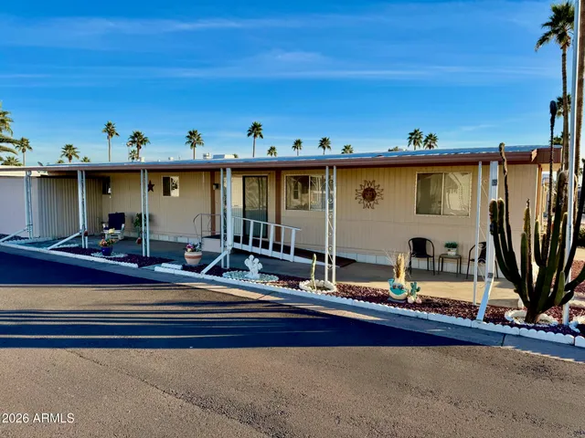 $35,900 | 2605 South Tomahawk Road, Unit 99, Apache Junction, AZ 85119