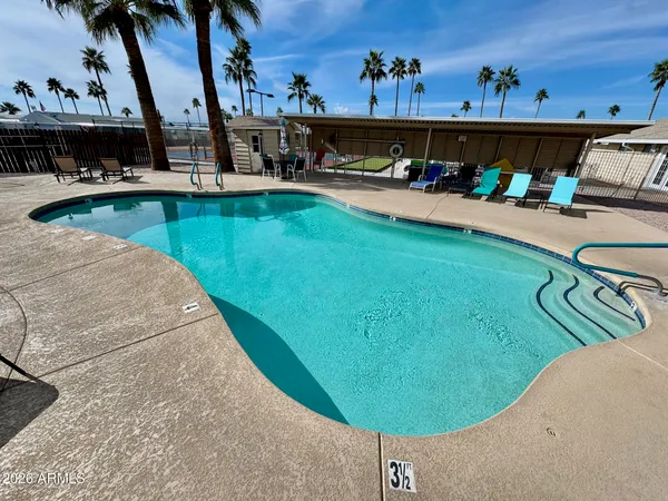$28,700 | 2605 South Tomahawk Road, Unit 99, Apache Junction, AZ 85119