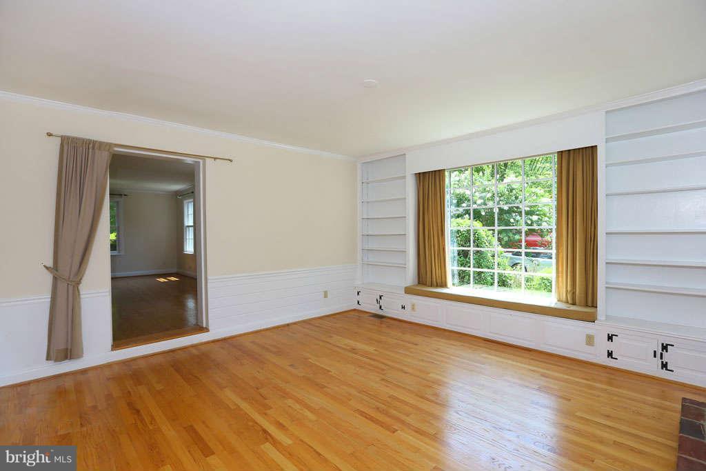 5200 Westport Road Chevy Chase, MD 20815 - Photo 11 of 29 Exterior General