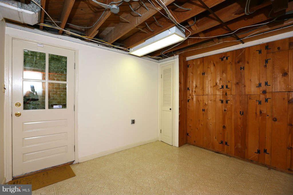 5200 Westport Road Chevy Chase, MD 20815 - Photo 21 of 29 Interior General