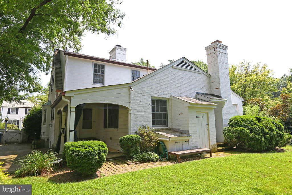 5200 Westport Road Chevy Chase, MD 20815 - Photo 27 of 29 Exterior Rear
