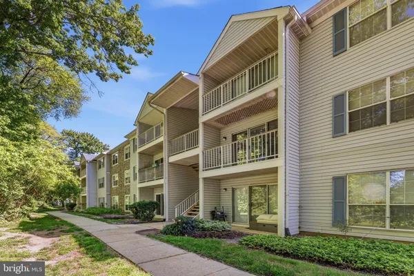 $2,200 | 96 Willow Court, Hamilton, NJ 08619