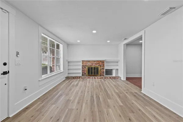 $2,600 | 1803 East Orange Avenue, Eustis, FL 32726