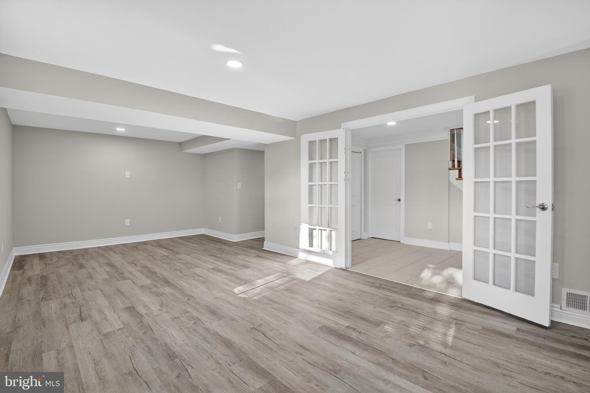 4305 Bel Pre Road Rockville, MD 20853 - Photo 36 of 53