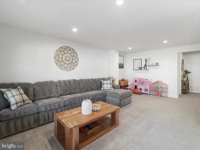 $460,000 | 10720 Lamoka Lane, New Market, MD 21774