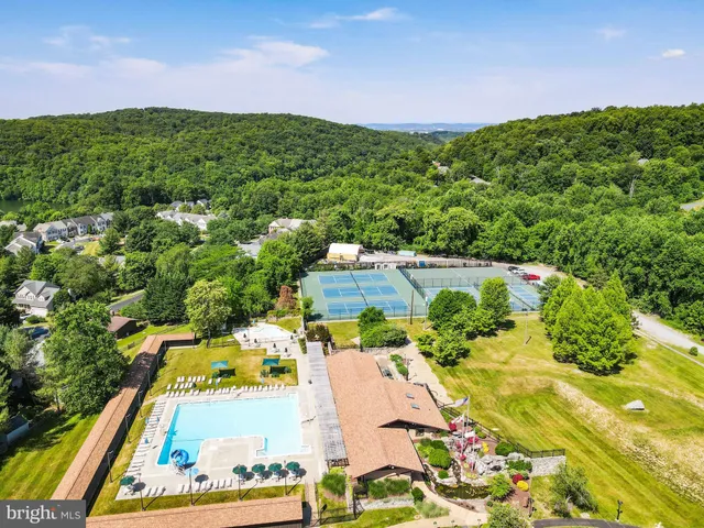 $460,000 | 10720 Lamoka Lane, New Market, MD 21774