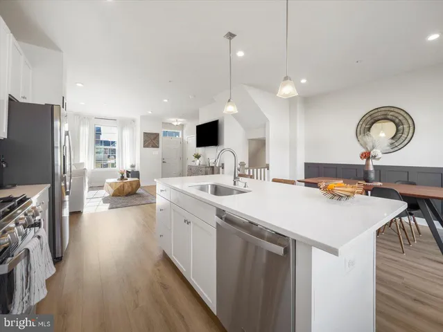 an outdoor view of garden