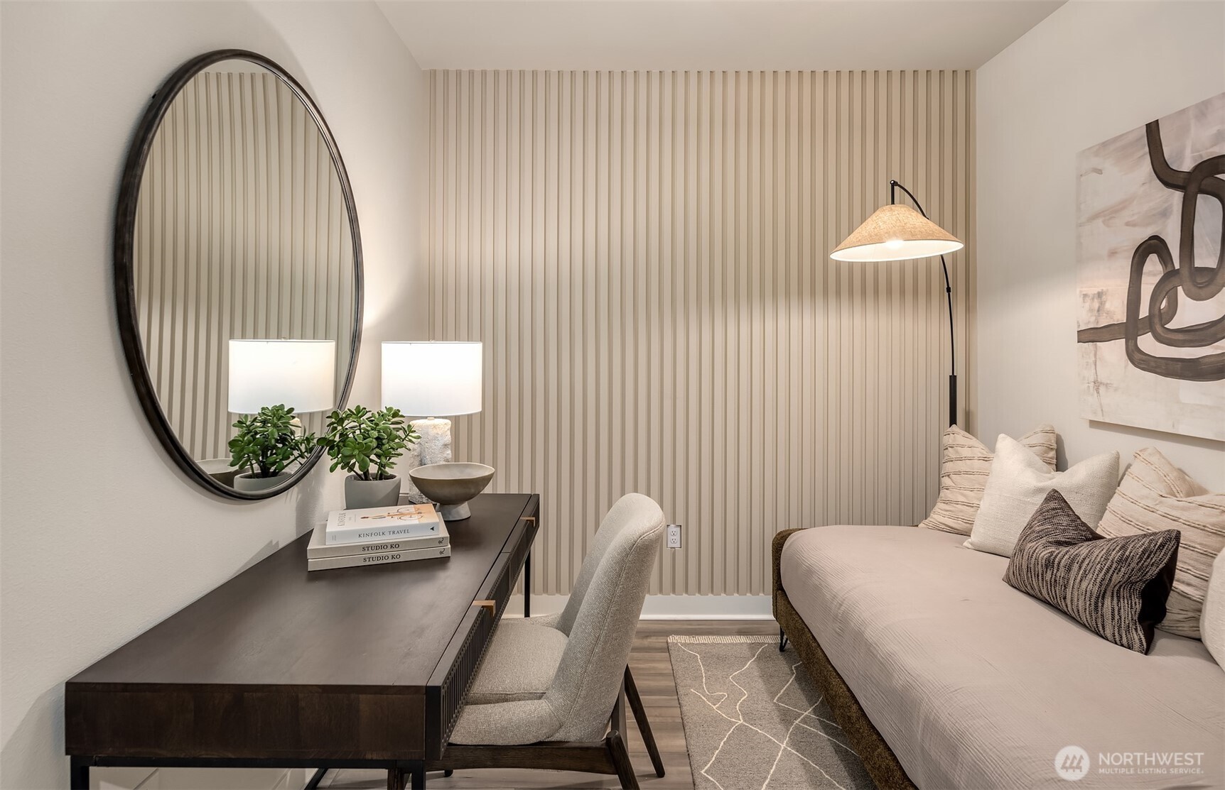 6901 Northeast 184th Lane, Unit 310 Kenmore, WA 98028 - Photo 6 of 17