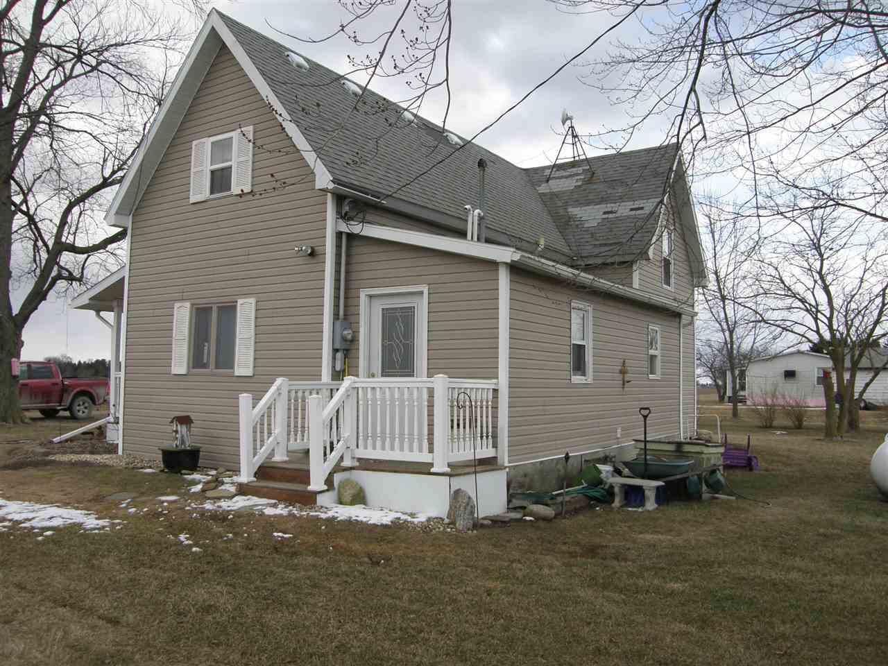7246 South Rich Road Middleton, MI 48856 - Photo 7 of 23 1843670-6.JPG
