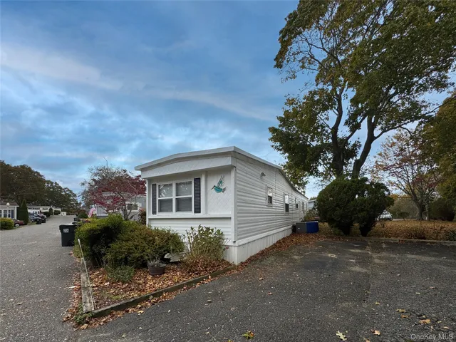 $98,000 | 1964 Riveroad Road, Unit 55, Calverton, NY 11933