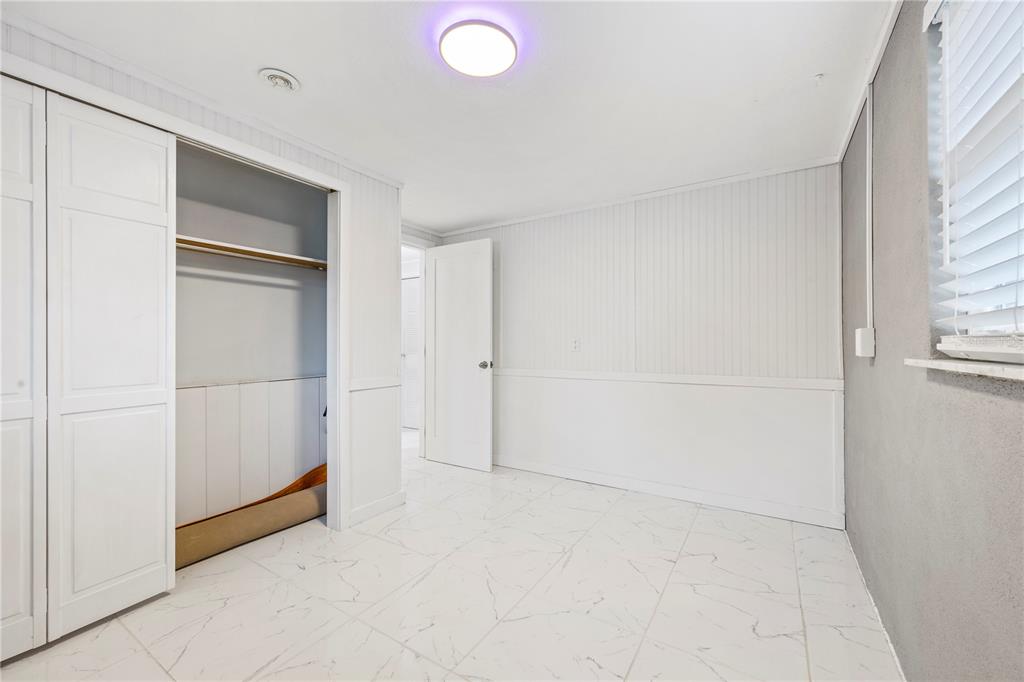 7 55th Street Yankeetown, FL 34498 - Photo 11 of 100 a view of an empty room