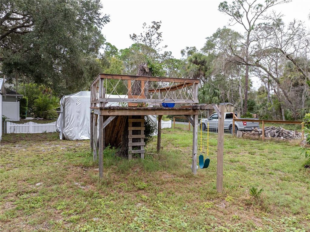 7 55th Street Yankeetown, FL 34498 - Photo 35 of 100